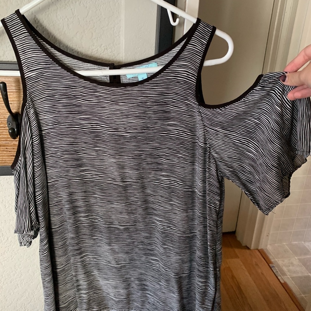 Cold Shoulder Striped Shirt